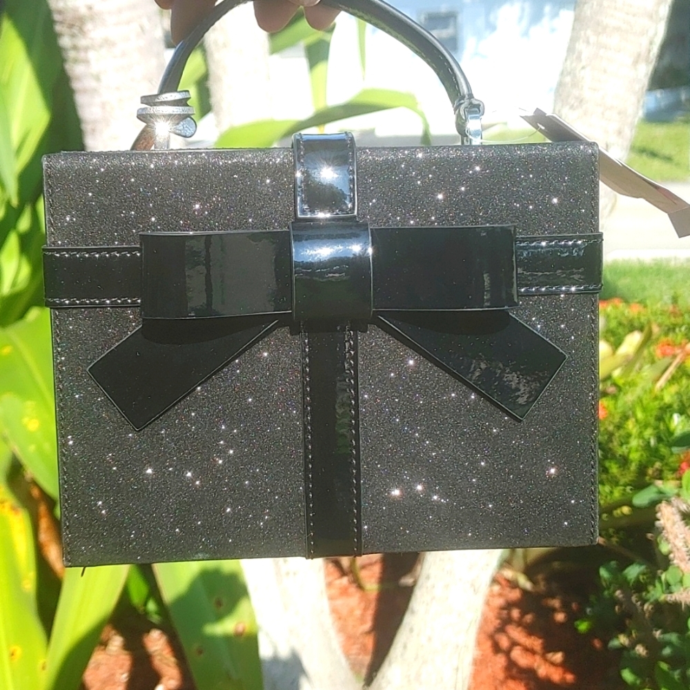 Kate Spade Black Wrapping Party Gift Box Bag